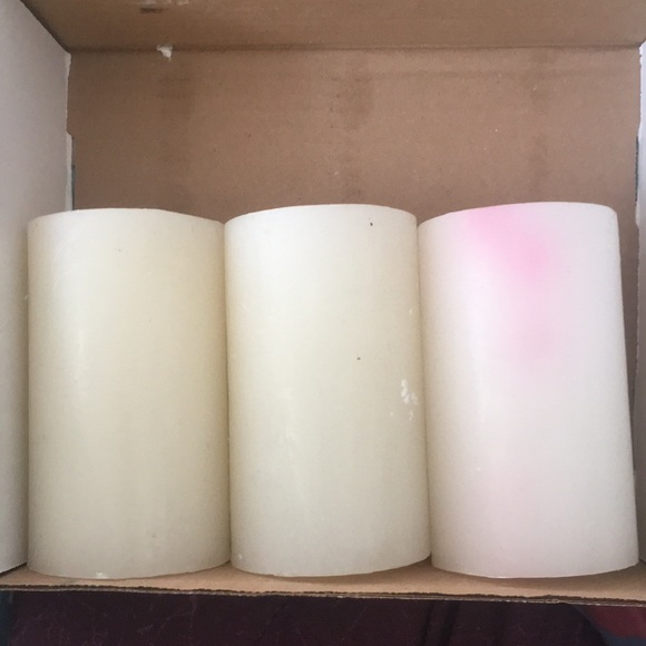 Set of 3 Pillar Candles 3” x 5” - Picture 2 of 3